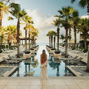 Breathless Riviera Cancun & Spa Курортный комплекс